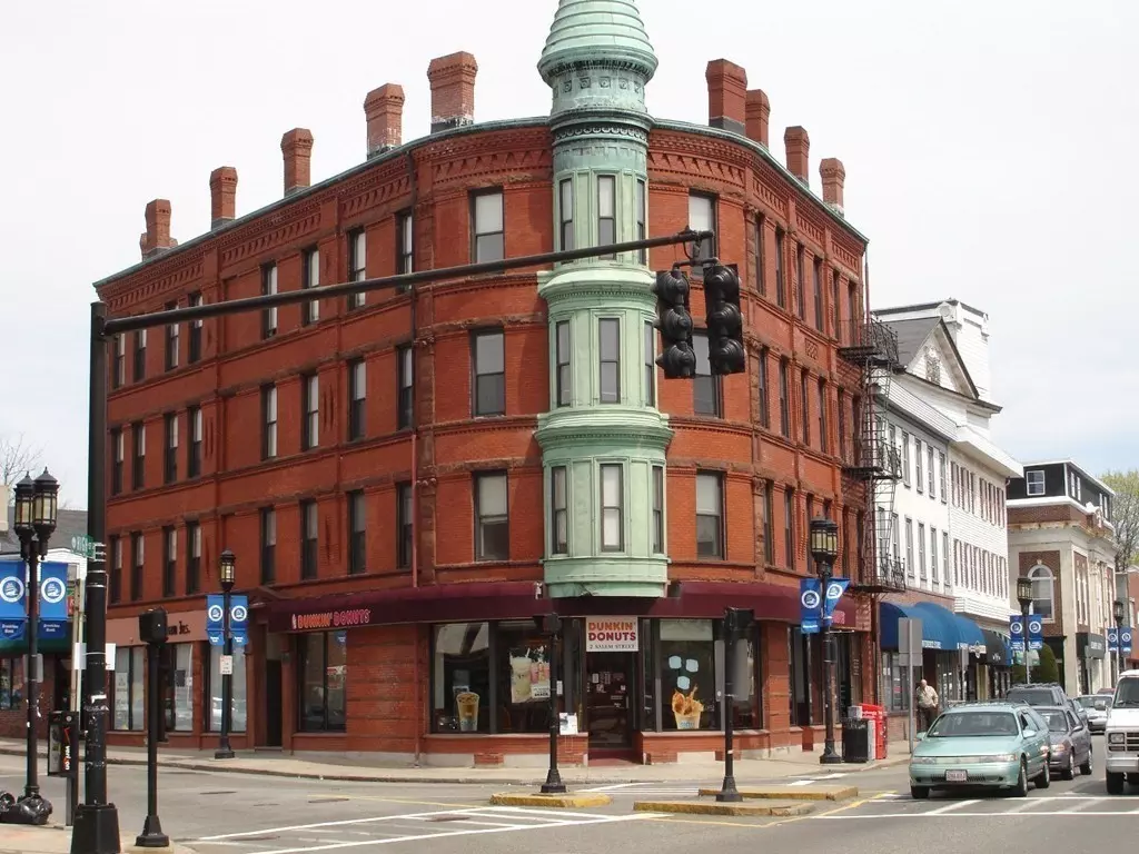 Medford, MA 02155,3 Forest #301