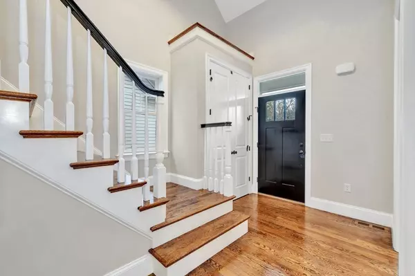 Walpole, MA 02032,5 Powder House Lane ##14