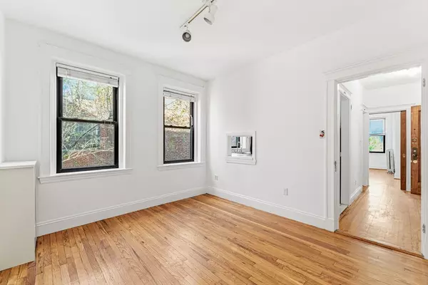 39 Glenville Ave #11, Boston, MA 02134