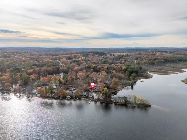 Merrimac, MA 01860,2 Alnette Rd