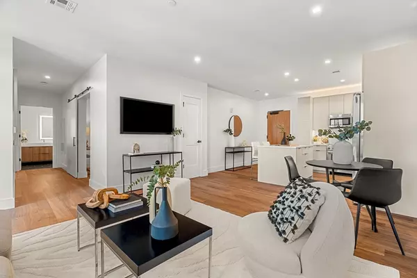 Boston, MA 02135,1515 Commonwealth Ave #615