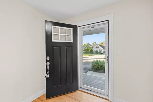 Plymouth, MA 02360,5 Daylily Dr