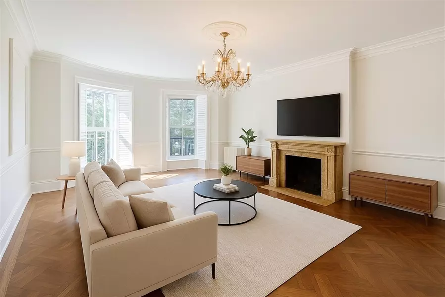 81 Mount Vernon Street #1, Boston, MA 02108