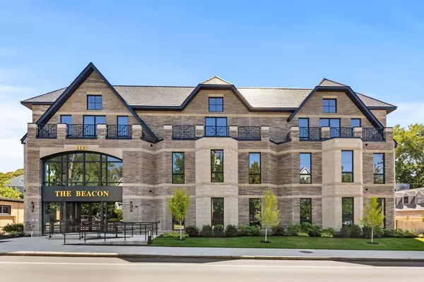 Newton, MA 02641,1114 Beacon St. #104