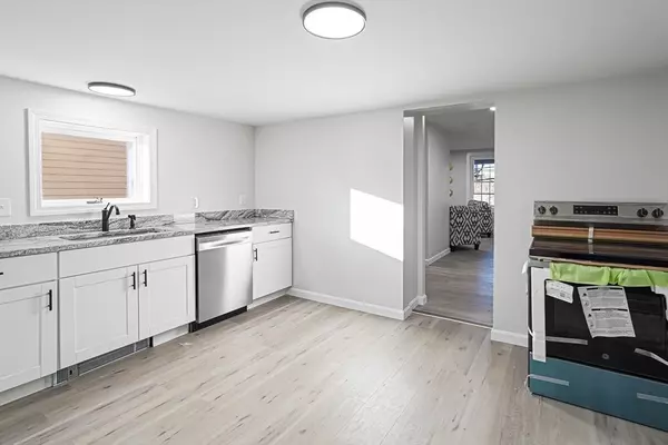 Southbridge, MA 01550,757 Main #A