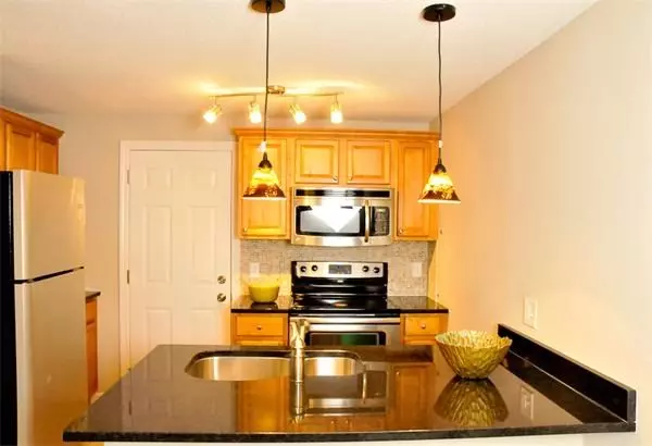 Natick, MA 01760,26 Walden Drive #7