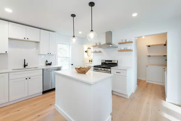 Haverhill, MA 01830,5 Kimball Street