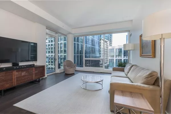 Boston, MA 02210,22 Liberty Drive #7G