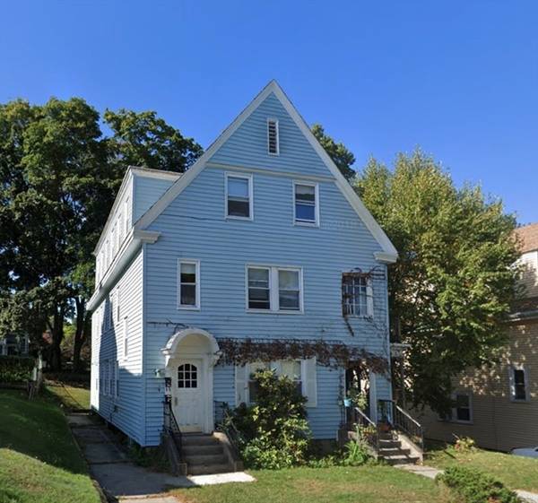 21-23 Clement St, Worcester, MA 01603