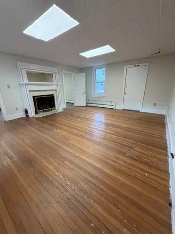 Pittsfield, MA 01201,30 East Housatonic