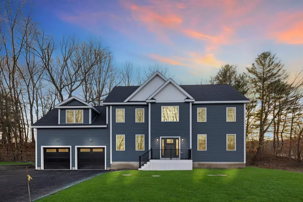 Grafton, MA 01519,8 Hudson Ave