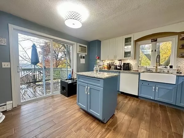 Everett, MA 02149,113 Harvard Street #1