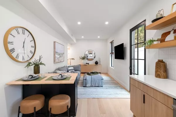 Boston, MA 02127,224 W 9th #1