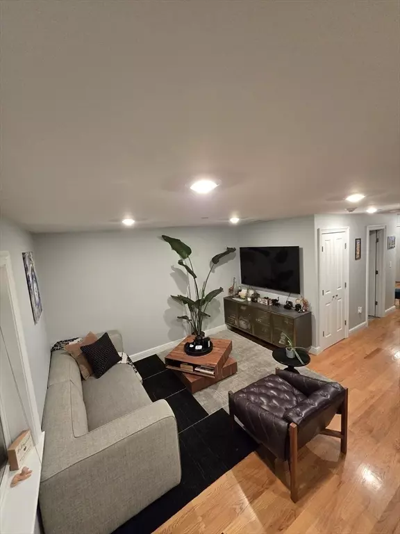 Boston, MA 02128,214-216 E Eagles St #7