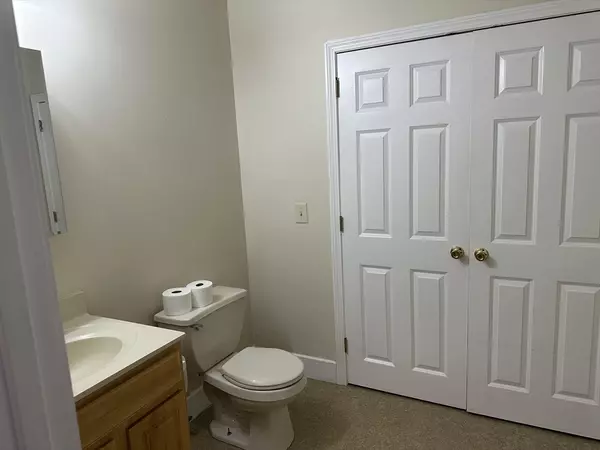 Ware, MA 01082,48 North Street #4