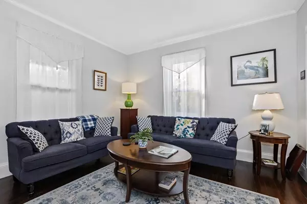 Arlington, MA 02476,51 Lowell Street