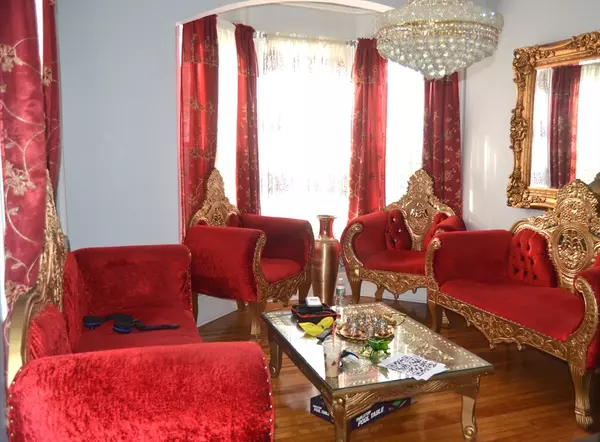 Worcester, MA 01609,13 West St.