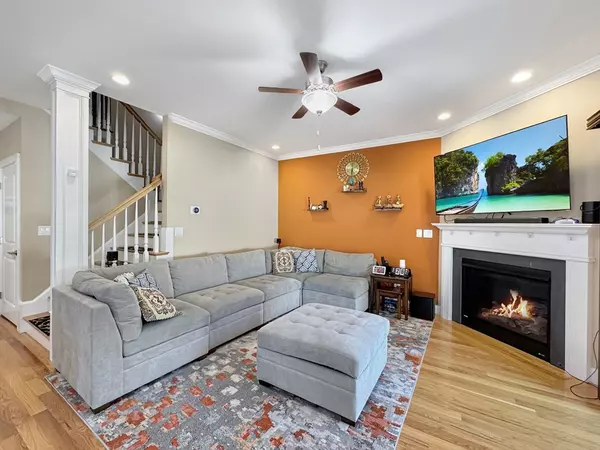 17 Garvey Rd #17, Woburn, MA 01801