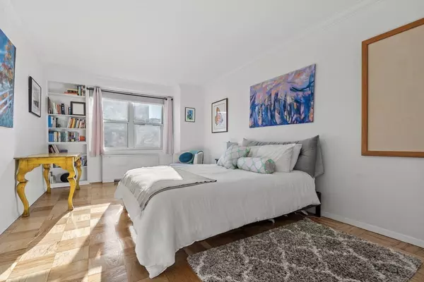 Boston, MA 02111,151 Tremont St #10S