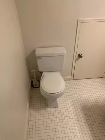 Brookline, MA 02467,330 Newton Street #C