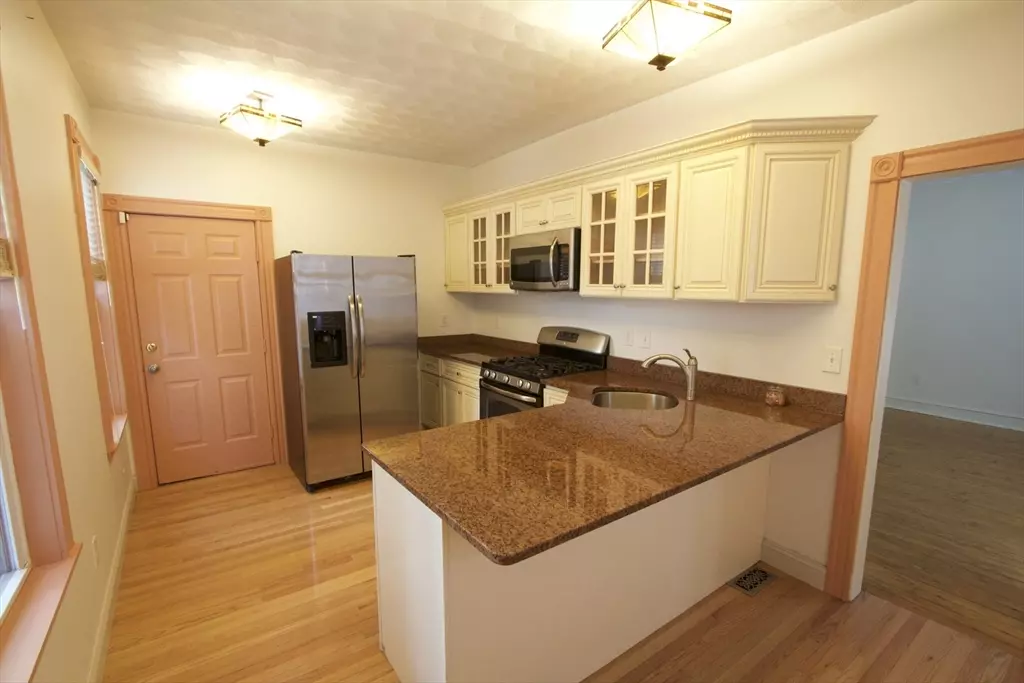 Boston, MA 02119,31 Dunreath Street #1