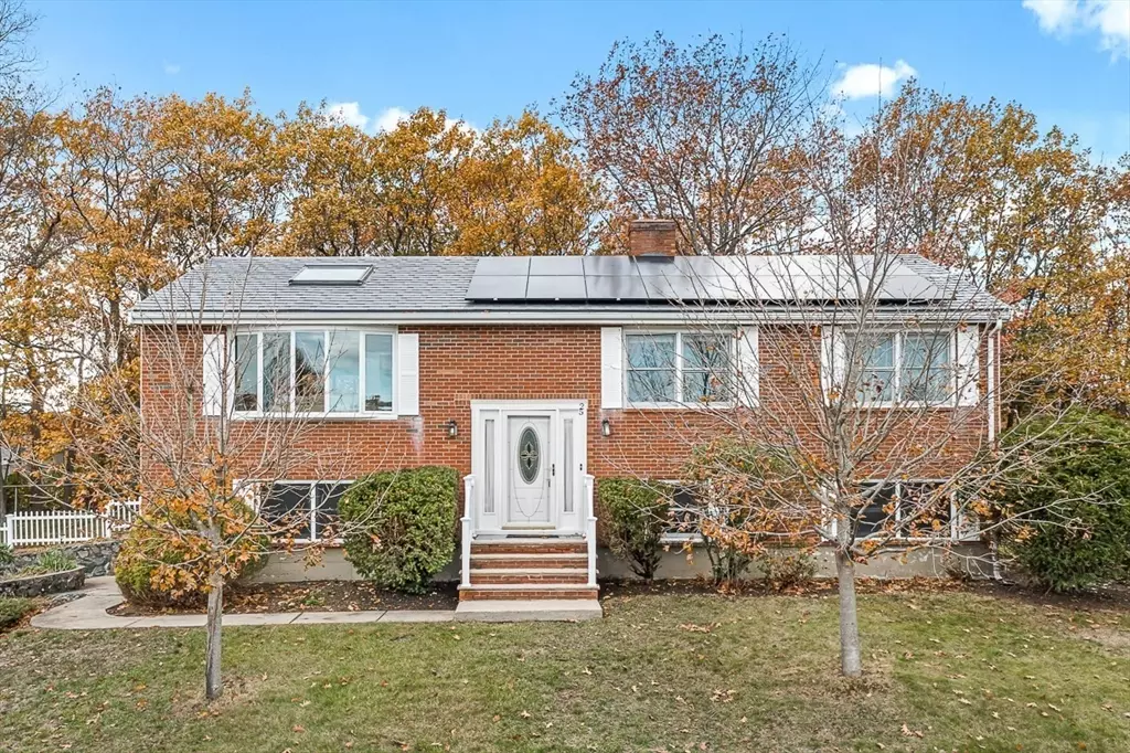 Stoneham, MA 02180,25 Murdoch Rd