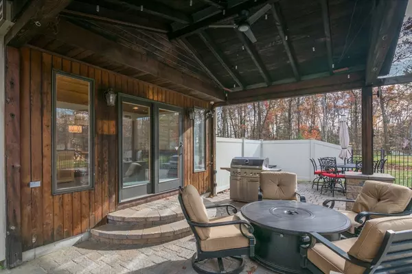 Southampton, MA 01073,29 Rattle Hill Rd