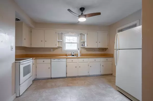 Worcester, MA 01603,45 Wildwood Ave