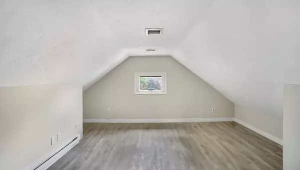 Quincy, MA 02169,64A Arnold St #2