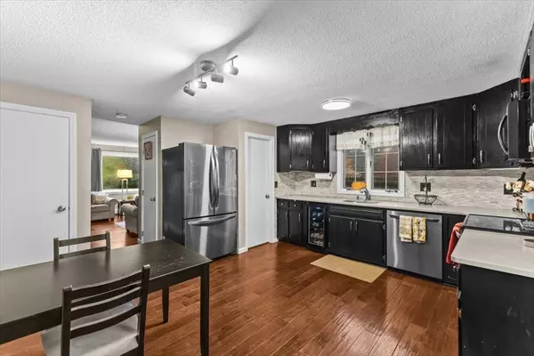 East Bridgewater, MA 02333,1 Robins St #1