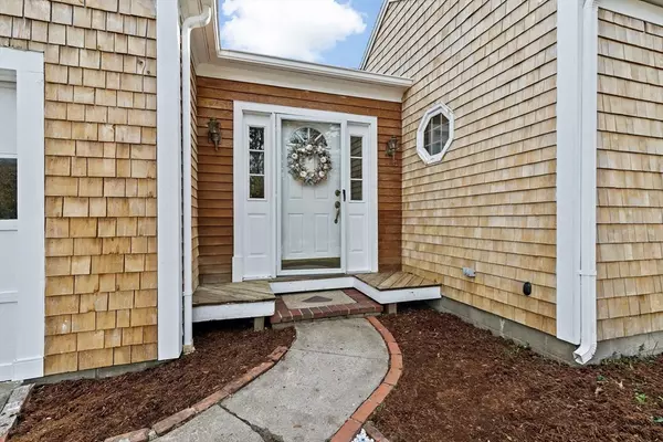 95 Center, Dennis, MA 02660