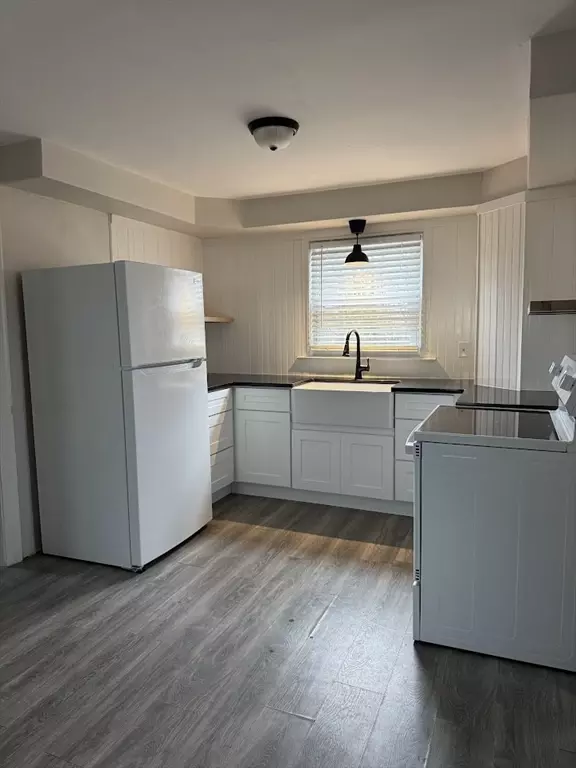 Westfield, MA 01085,353 Root