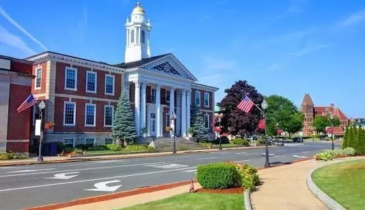 Woburn, MA 01801,57 Mill Street #420