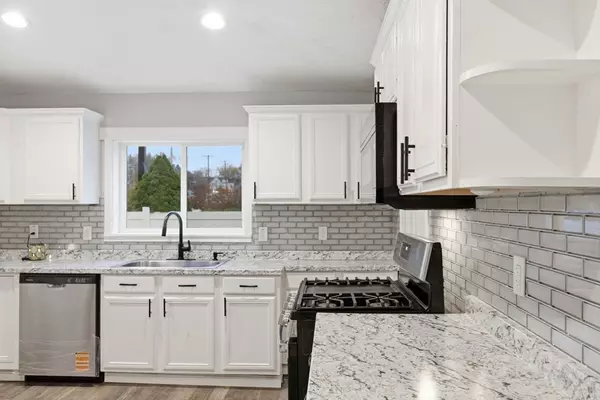 Worcester, MA 01603,53 James St