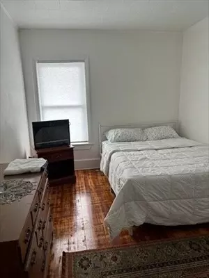 Malden, MA 02148,1027 Eastern #1