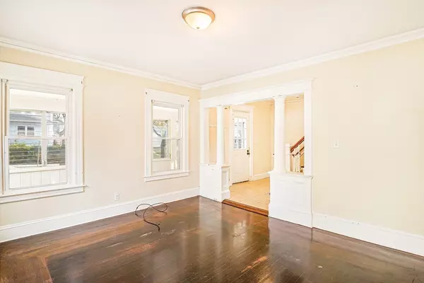 Springfield, MA 01109,18 Sycamore St