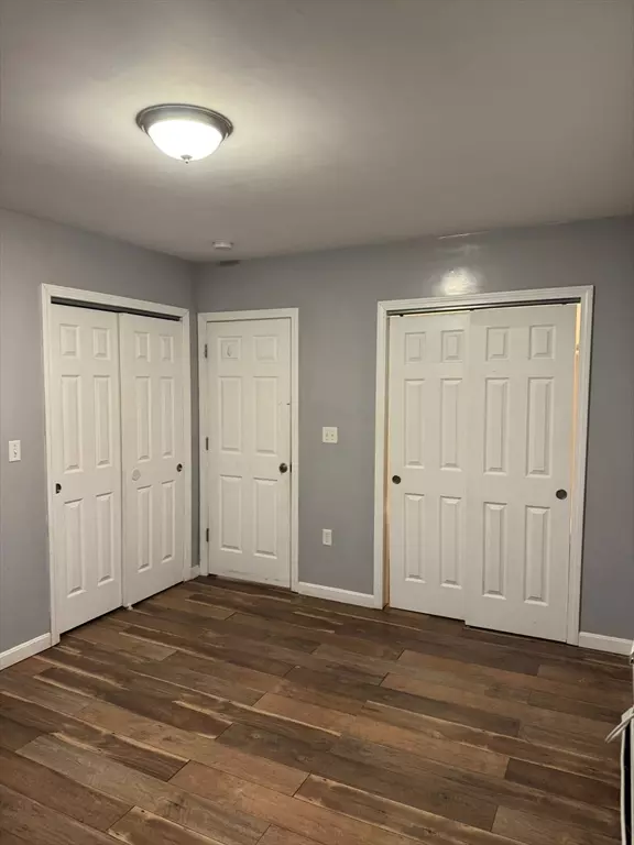 Lawrence, MA 01841,5 Harriman #B