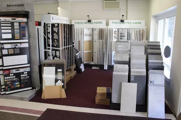 Milford, MA 01757,40 S Main St