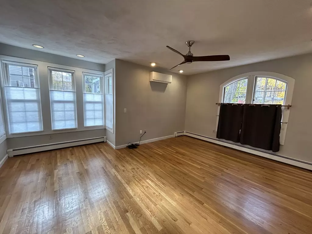 Boston, MA 02119,120 Highland #1