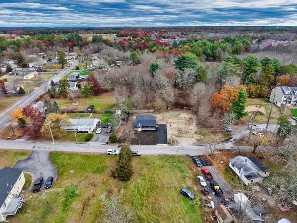 Lakeville, MA 02347,4 Water St