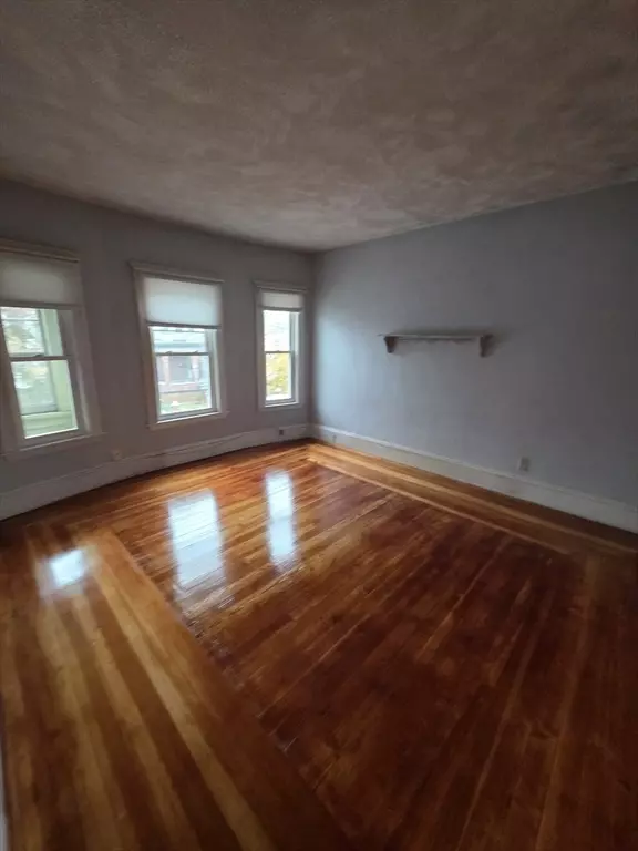 Medford, MA 02155,23 Bowdoin Street #2