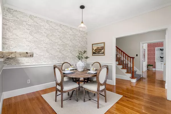 Lexington, MA 02421,223 Waltham Street #223