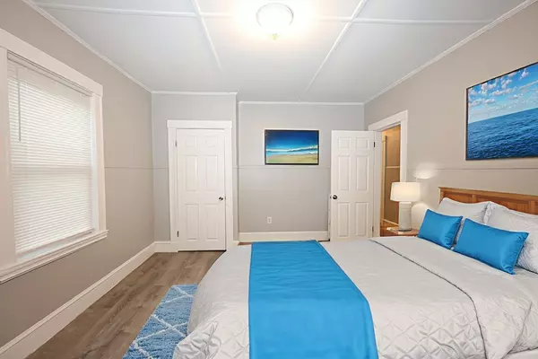 Quincy, MA 02169,23 Des Moines Rd #2