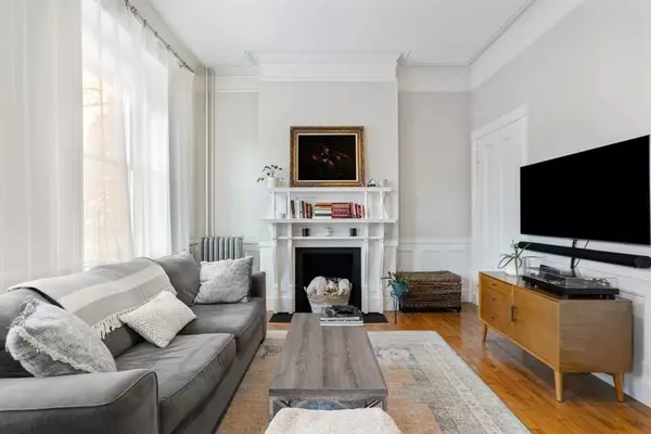 Boston, MA 02118,1411 Washington Street #5