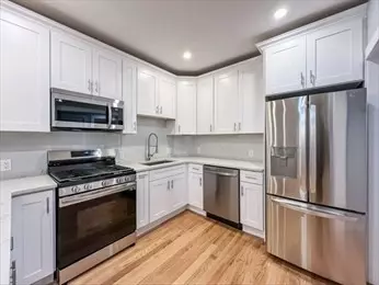 Boston, MA 02128,22-24 Shelby St #3