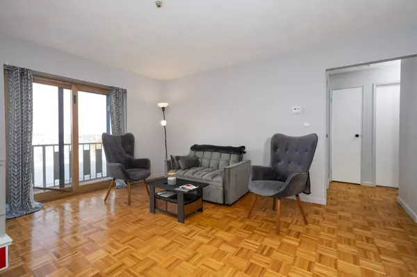 Quincy, MA 02170,100 Grandview Ave #11A