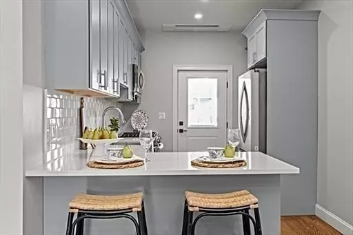 Boston, MA 02128,316 Princeton #2