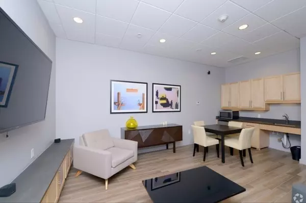 Cambridge, MA 02138,603 Concord #502