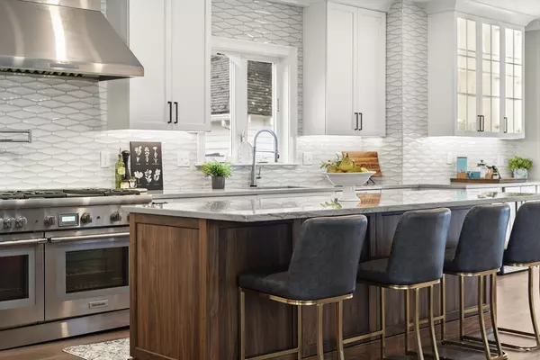 Medford, MA 02155,15 King Ave