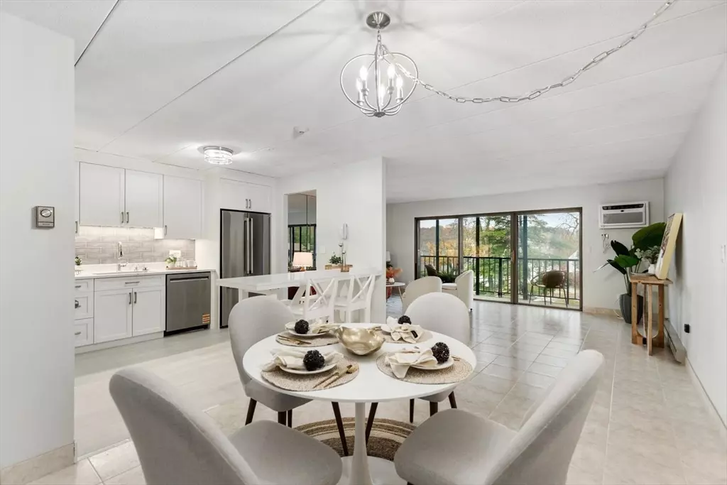 Medford, MA 02155,235 Winthrop Street #3306